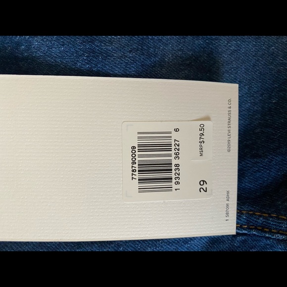 Levi’s ribcage short - Picture 3 of 8